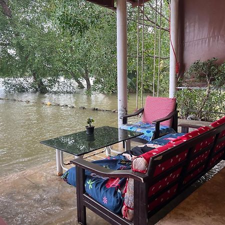 Se'Sun Amphawa Hotell Exteriör bild
