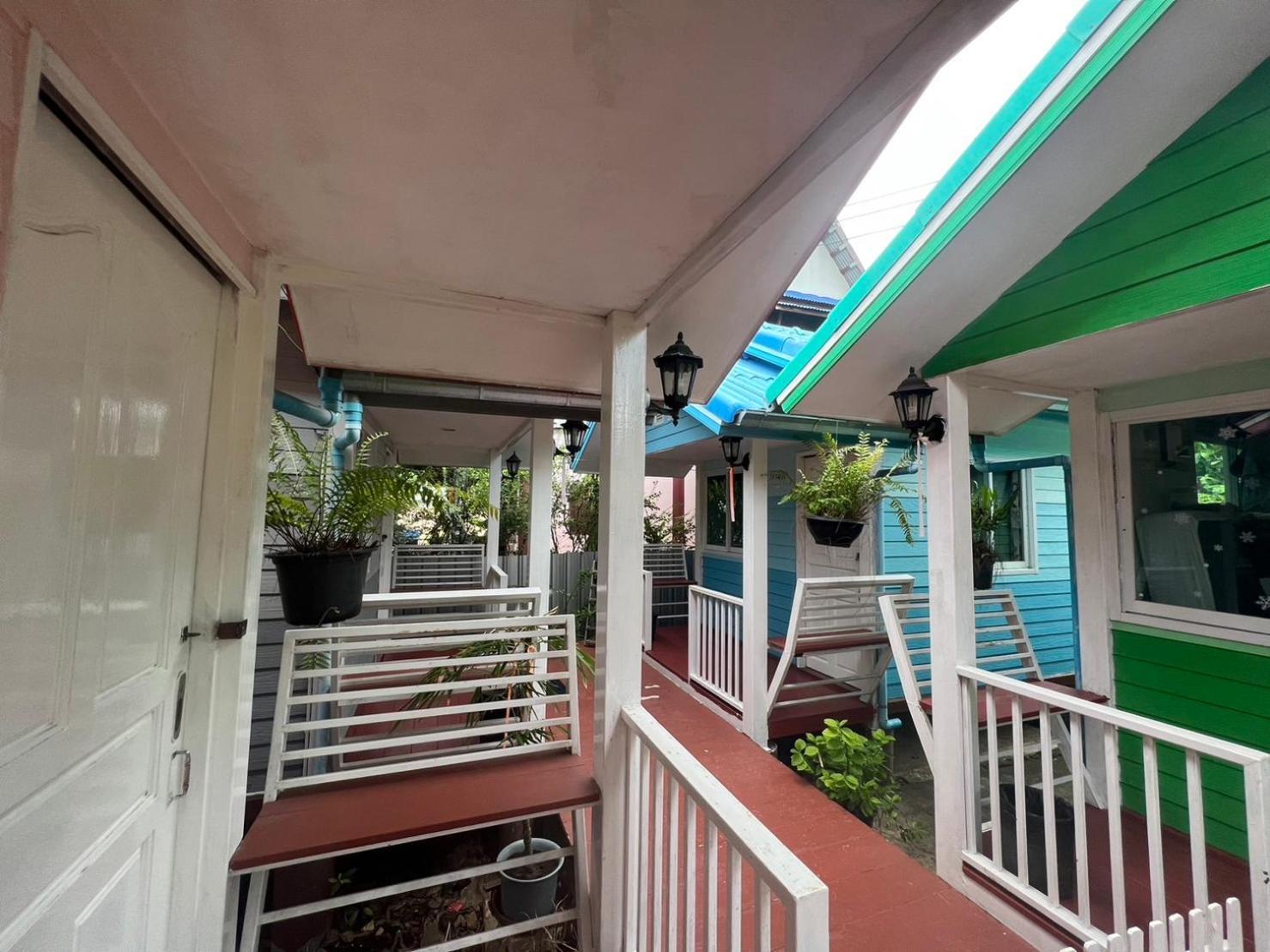 Se'Sun Amphawa Hotell Exteriör bild