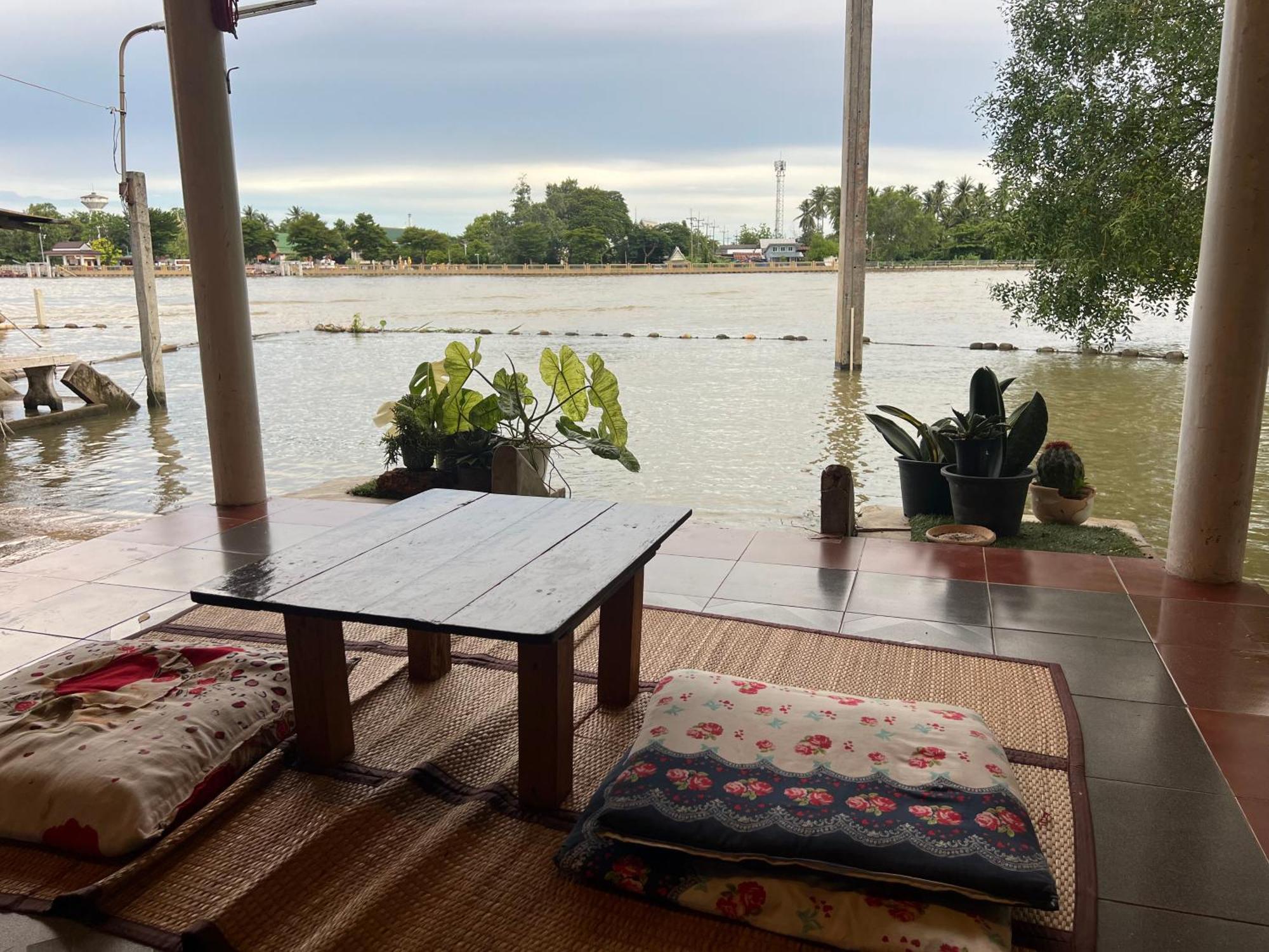Se'Sun Amphawa Hotell Exteriör bild
