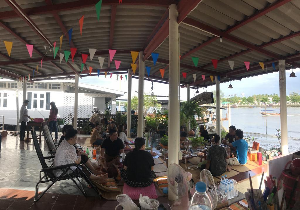 Se'Sun Amphawa Hotell Exteriör bild