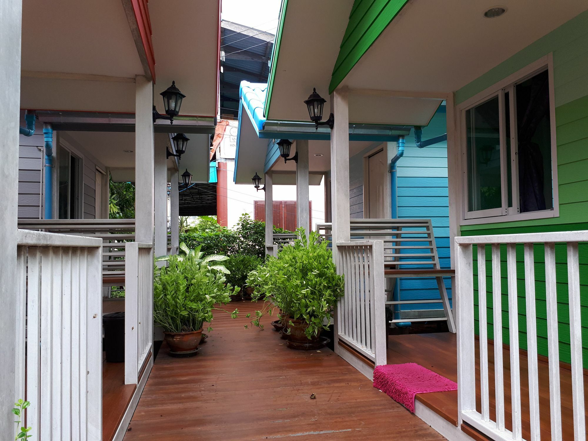 Se'Sun Amphawa Hotell Exteriör bild